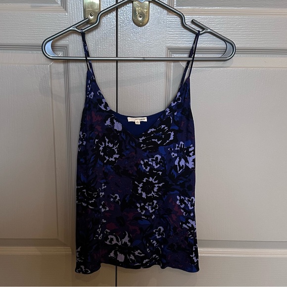 Aritzia Wilfred Free tank top - Picture 2 of 4